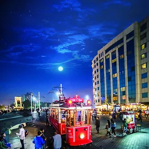 Taksim Square Estambul
